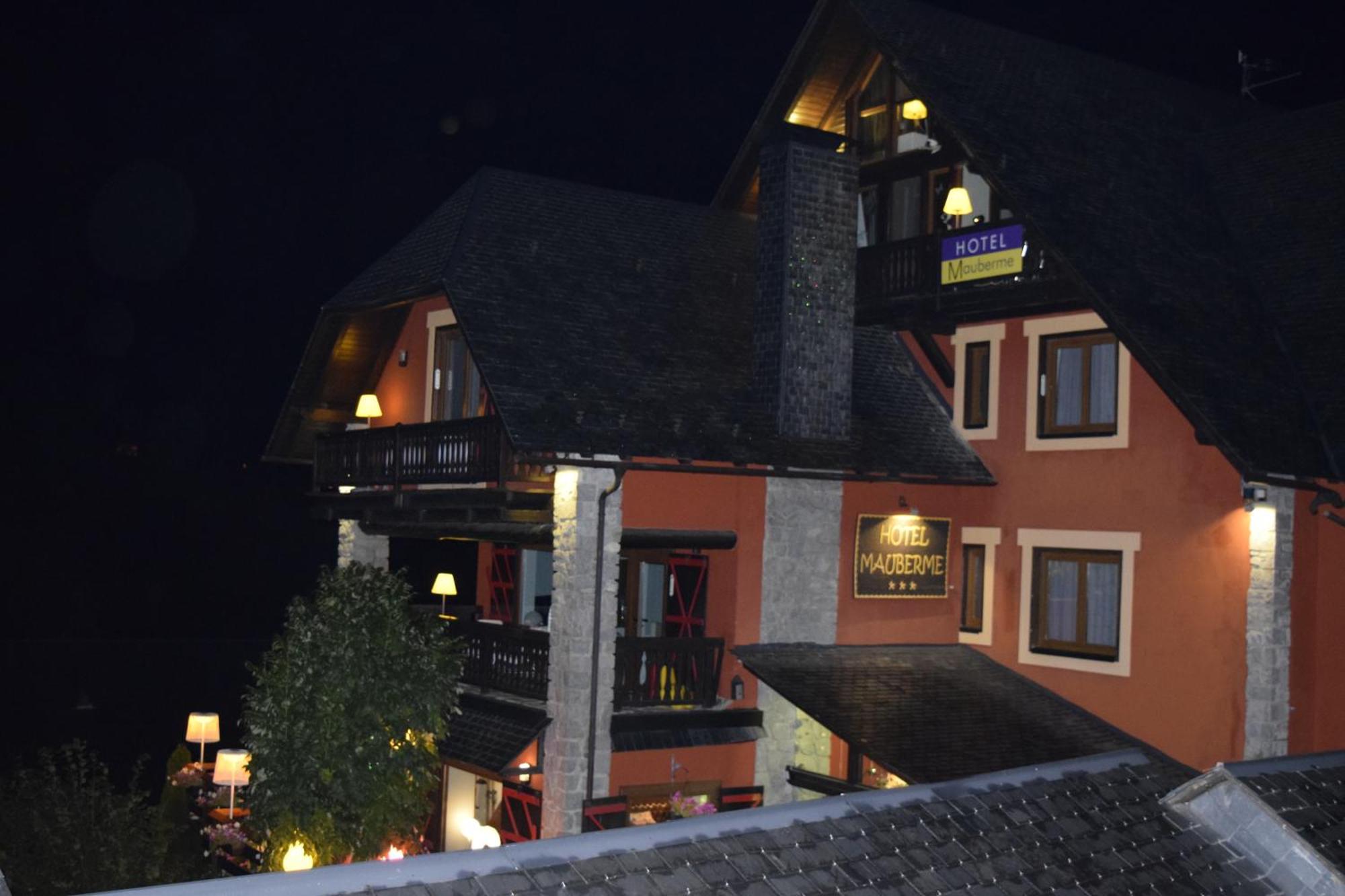 Mauberme Mountain Boutique Hotel Salardú Esterno foto