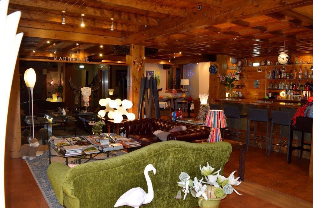 Mauberme Mountain Boutique Hotel Salardú Esterno foto